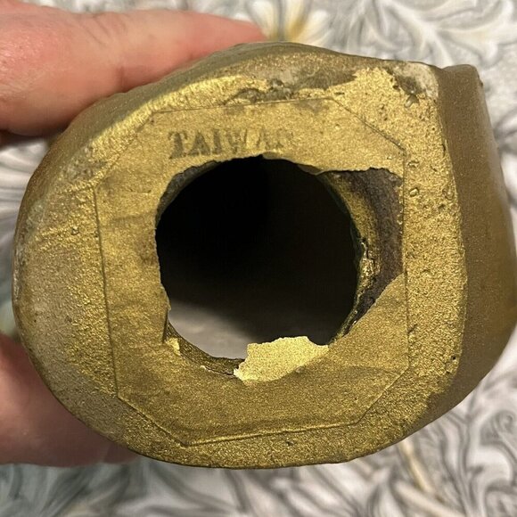 2 Vintage Christmas Angels  9"  Figurines Taiwan Gold Gowns Musical Instruments - Picture 12 of 14